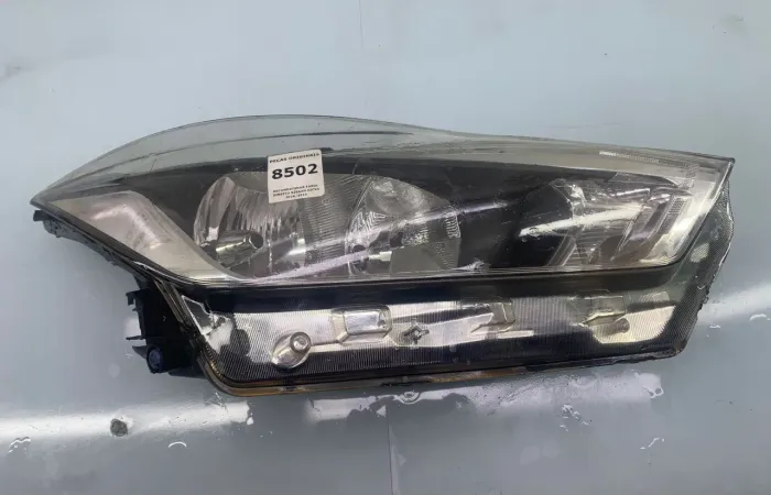 *RECONDICIONAR Farol Direito NISSAN Kicks 2016/2019