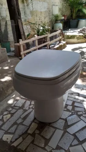 Vaso sanitário "não é acoplado"