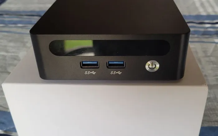 Mini PC Ryzen 9 (8 Cores/16 Threads) ACEITO TROCA POR XBOX SERIE S