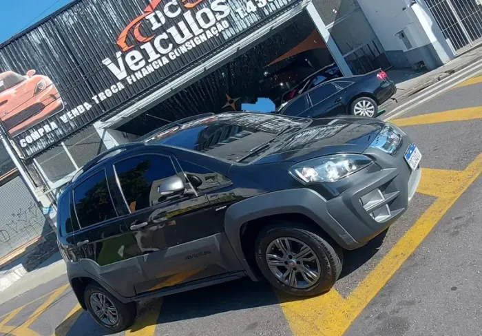 Fiat Idea Adv./ Adv.lock.dualogic 1.8 Flex 5P 2012