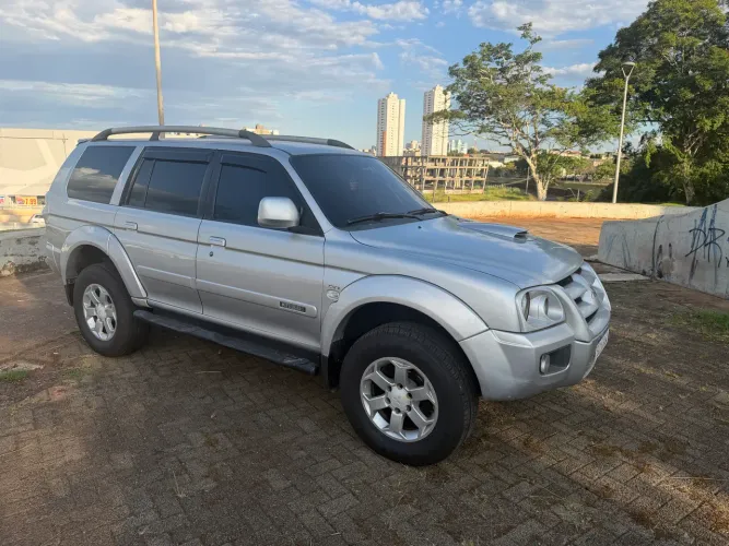 Mitsubishi Pajero Sport HPE 2.5 4X4 Diesel Aut. 2010