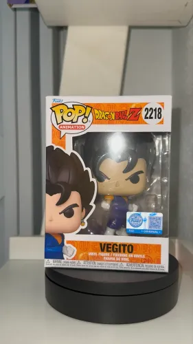 Funko Pop! Animation: Dragon Ball Z - Vegito (Powering Up) #2218