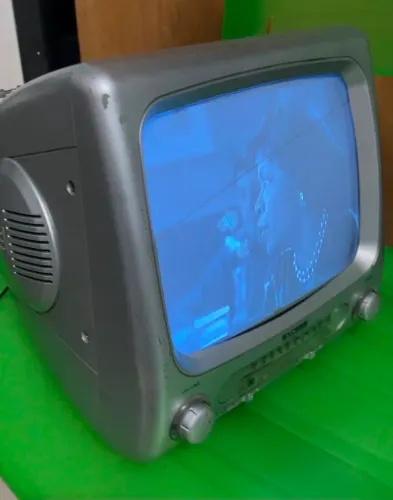 Televisão radio