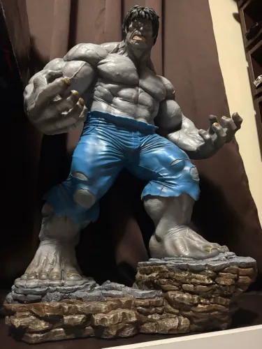 Estátua do Hulk 1/3 90CM de altura