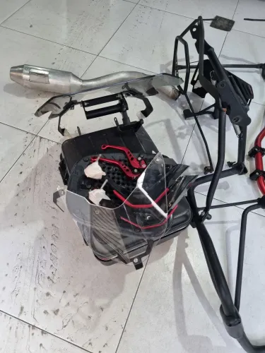 Vendo todos os acessórios da xre 300 2022 