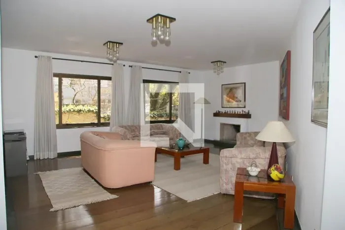 Casa à Venda - Vila Madalena, 4 Quartos, 267 m2