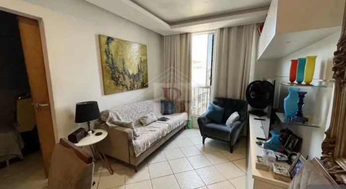 Cobertura em Icaraí, 4 Quartos, 140m², Quadra da praia