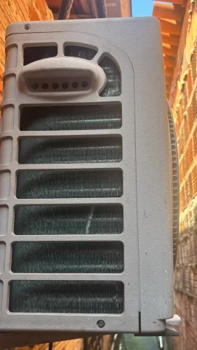 Ar-condicionado Samsung de 9.000BTUs inverter