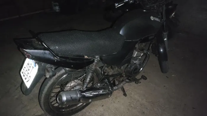 Vendo YBR para trabalhar moto de leilao