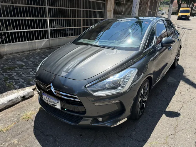 Citroen DS5 1.6 BE Chic Turbo 16V 5P Aut. 2016