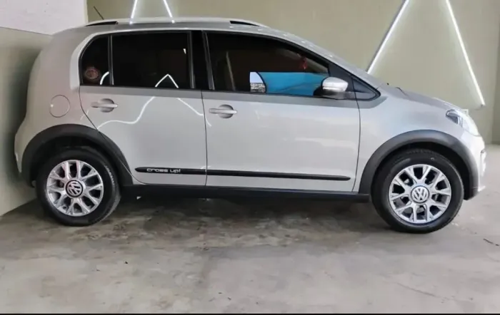 Volkswagen Up! Cross 1.0 T. Flex 12V 5P 2015