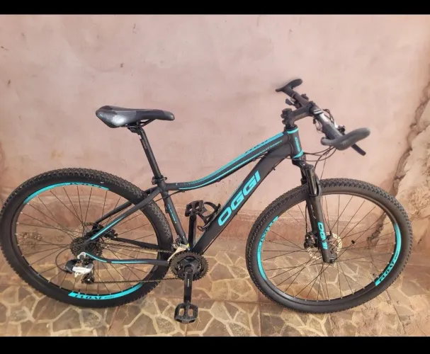 Bicicleta feminina marca Oggi