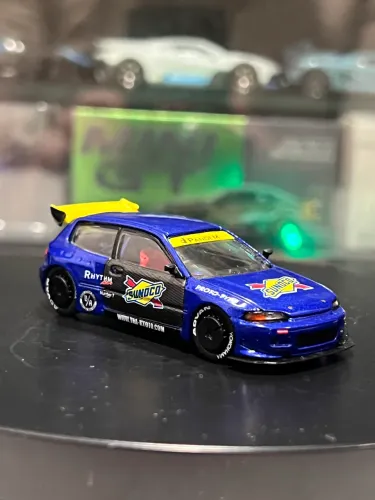 Civic Pop Race loose 