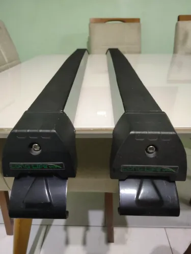 Rack de Teto Veicular Semi-Novo