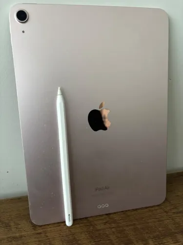 Vendo iPad + Apple Pencil