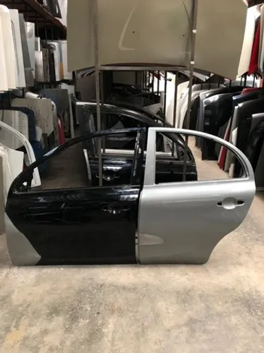 Porta Nissan March