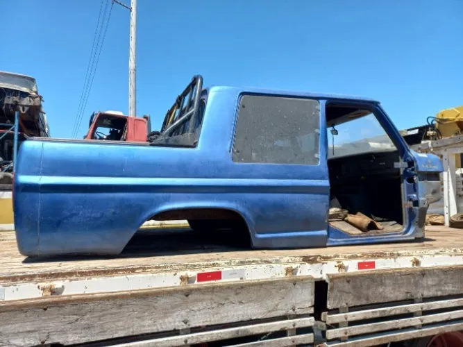 Cabine Dupla F1000 Gabine Dupla F1000 F-1000 Torpedo Lataria Cabine F1000