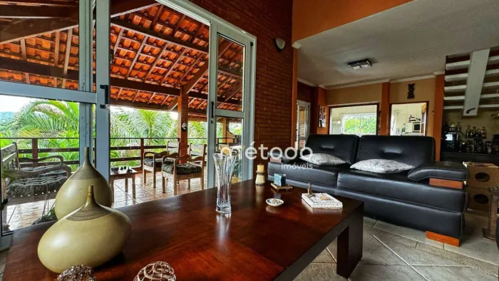 Casa à venda, 290 m² por R$ 2.400.000,00 - Condomínio Residencial Alpes de Guararema - Gua