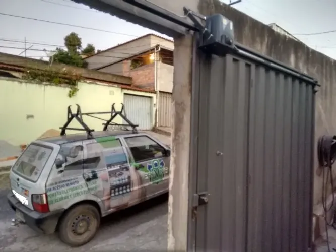 Motor portão eletrônico R$ 800,00 a vista. Melhor motor residencial com melhor instalação.