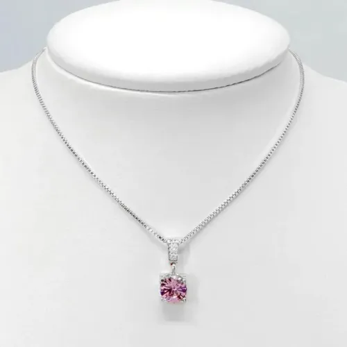 Colar com pingente ponto de luz rosa