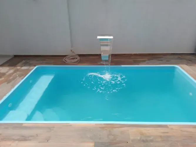Piscina de fibra 4.00 x 2.21 x 1.30