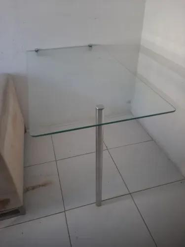 Mesa vidro com pé inox