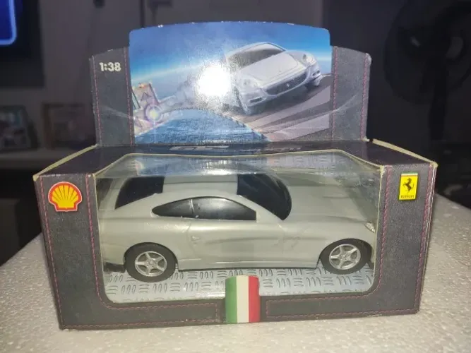 Coleção Shell V-power Ferrari 612 Scaglietti 1/38 (caixa)