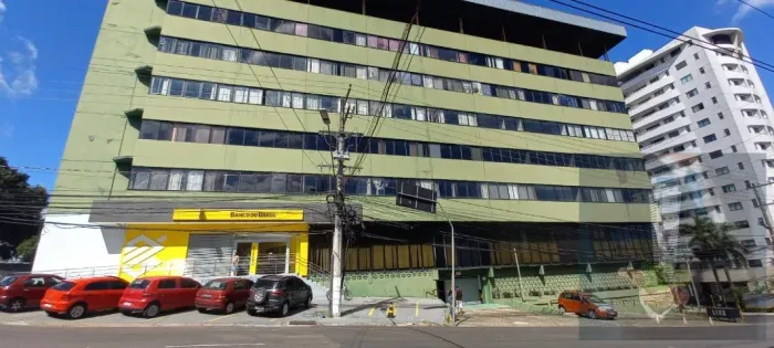 Prédio Comercial de Esquina na Avenida Recife / Traga sua Empresa e Comece Ja