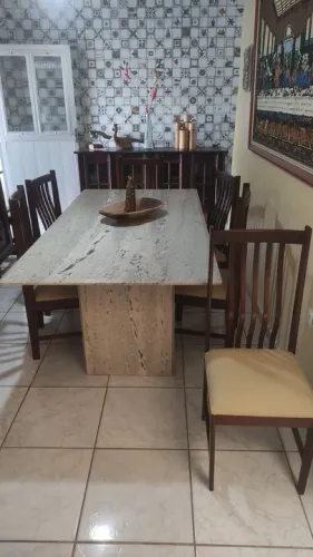 Mesa de Jantar em Mármore com 6 cadeiras