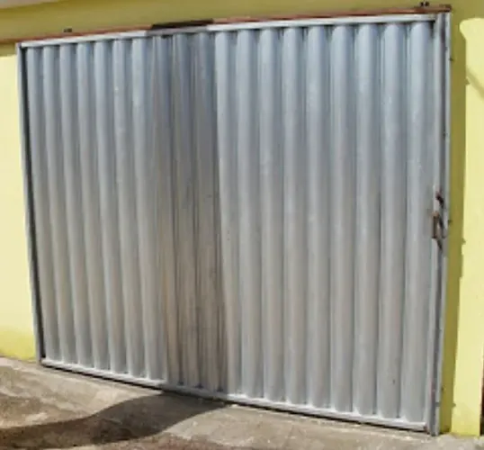 Portão de Garagem Galvanizado pós fabricado