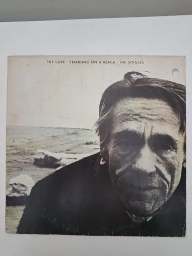 LP The Cure - Standing On A Beach - The Singles