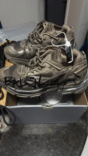 Tênis Balenciaga importado novo