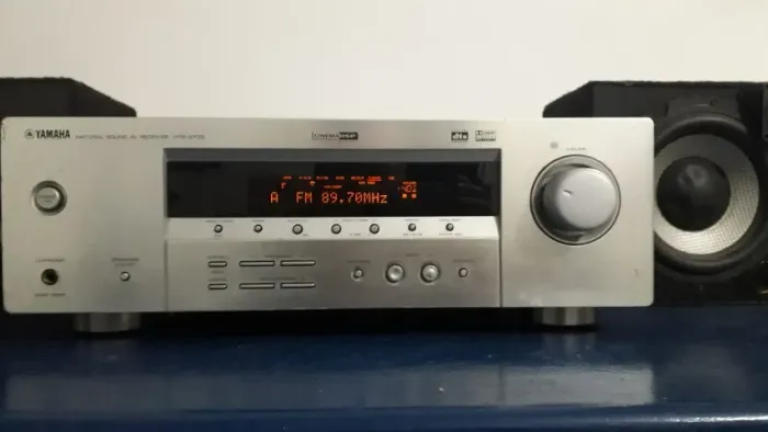 Receiver Yamaha HTR-5730