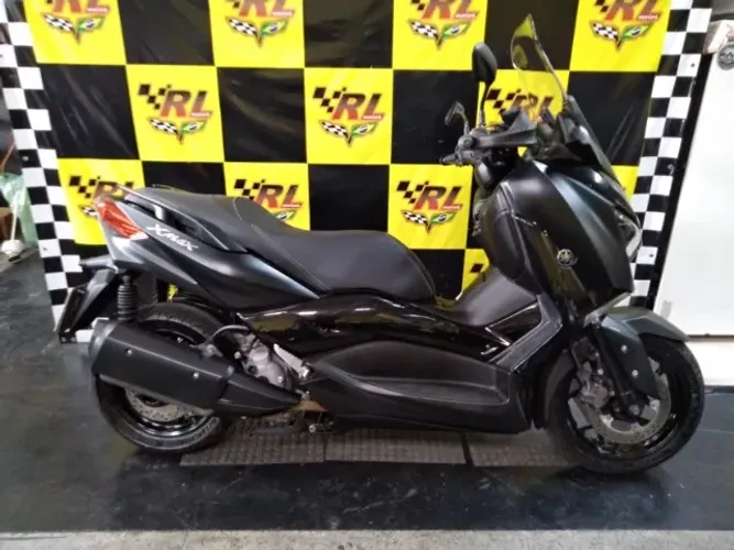 XMAX 250 2022