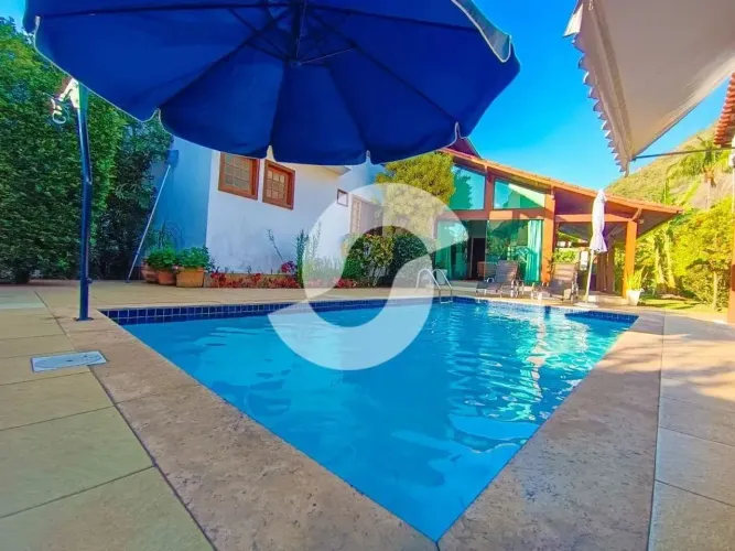 Casa de 300 m² na Itacoatiara - Itacoatiara - Niterói - RJ, à venda por R$ 3.500.000