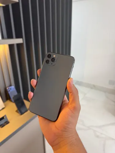 iPhone 11 Pro Max  64 gigas sem Face ID peça substituída