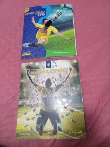 2 Álbum de Figurinhas campeonato Brasileirão Série A e B 2018 e 2019 completos Panini