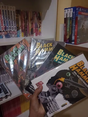 Coleção Black Hammer - HQs