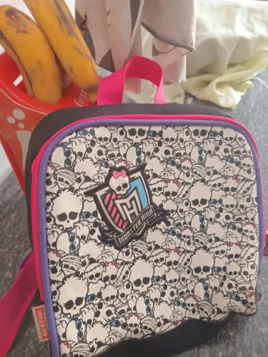 Lancheira da Monster High