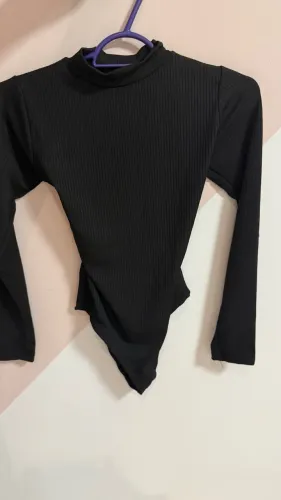 Body preto manga comprida