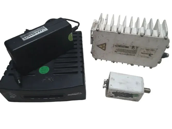 KIT Moden SkyEdgde II IP com buc 2w e LNB AN700 (USADO)