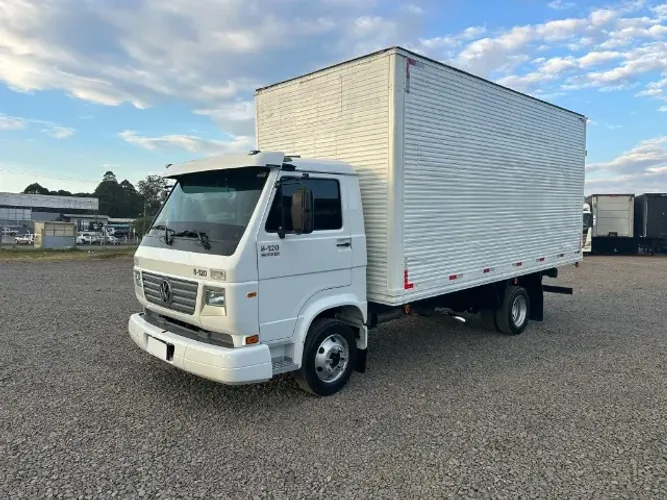 VW 8-120 ano 2009 no baú 5,5 m - filé  N 710 8150 912 914 915 