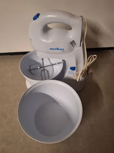 Batedeira Britânia pérola 150W