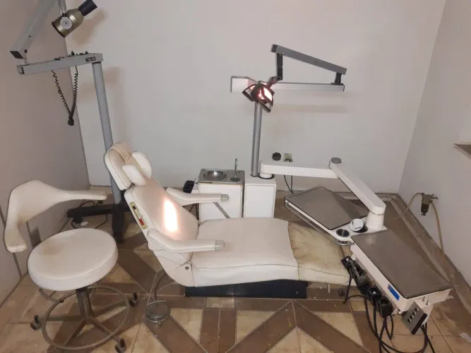 Cadeira Odontológica Kavo Modulmatic..  .anca 4.990 bom estado Vendo troco 