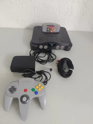 Nintendo 64 com Jogo Banjo Kazooie