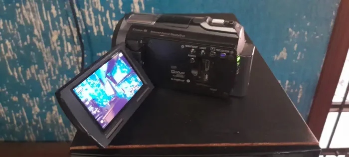 Filmadora Sony Handycam HDR-PJ710 Americana