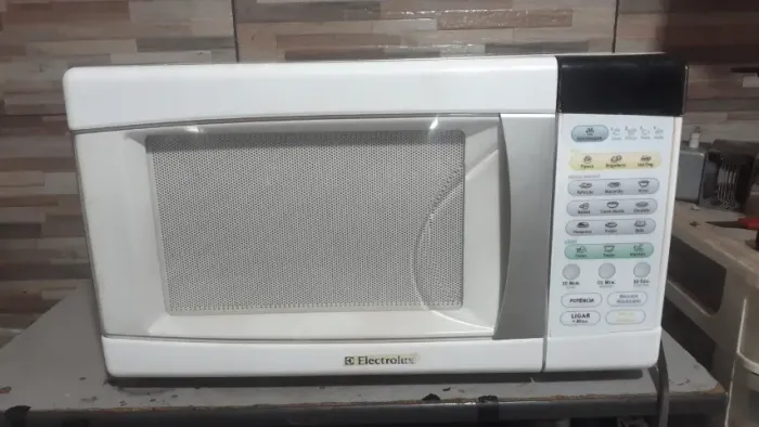 microondas electrolux 21 litros