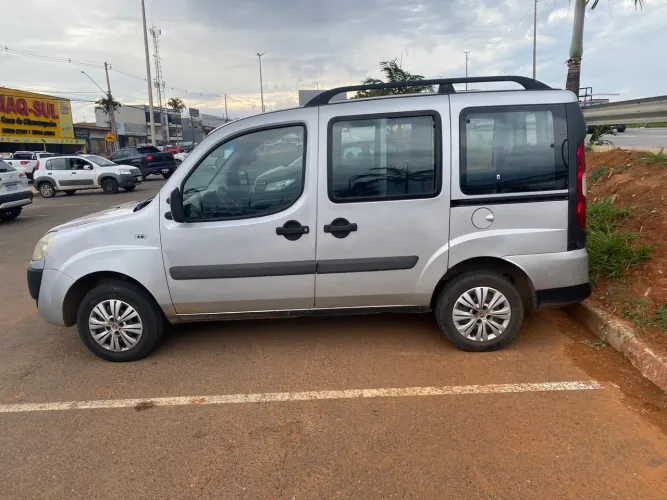 Fiat Doblo Essence 1.8 Flex 16V 5P 2013