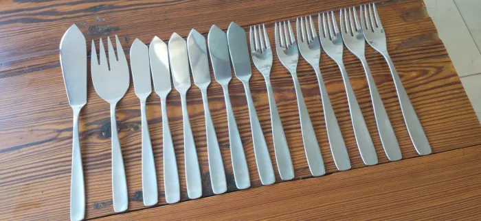 Talheres em aço inox - 14 peças