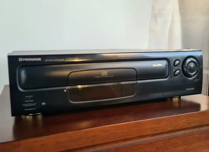 Laser Disc Player Pioneer Necessária Revisão CLD-S104 Vintage